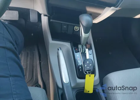 2013 Honda Civic Lx z USA, uszkodzony, nr VIN 2HGFB2F57DH519567